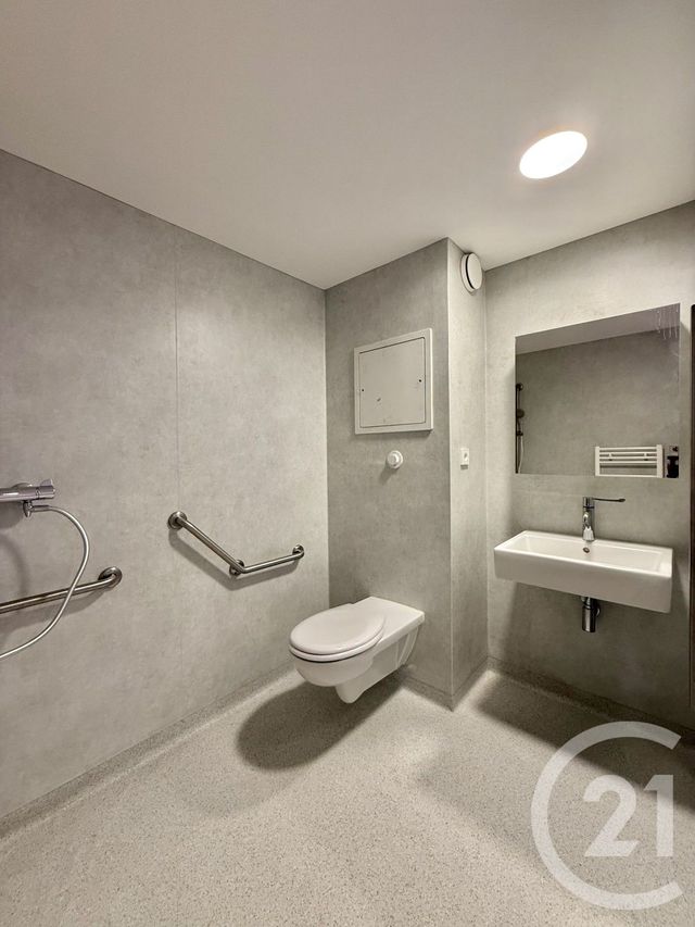 Appartement F1 à louer - 1 pièce - 24,10 m2 - Moulins - 03 - AUVERGNE