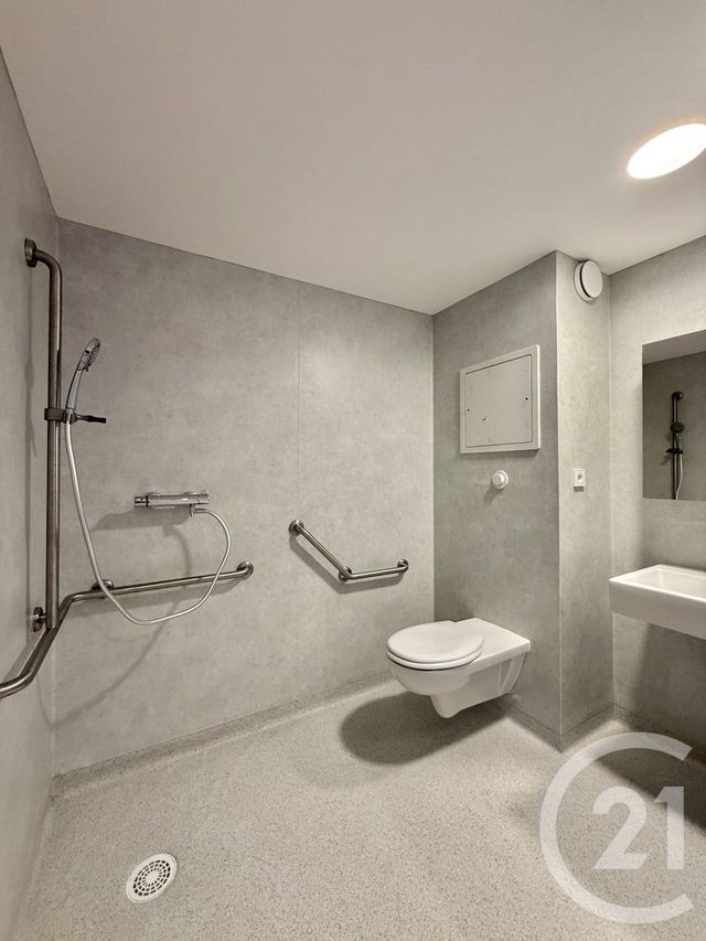 Appartement F1 à louer - 1 pièce - 24,10 m2 - Moulins - 03 - AUVERGNE