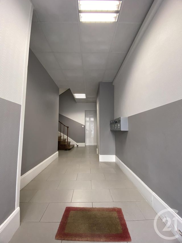 Appartement F2 à louer - 2 pièces - 54 m2 - Moulins - 03 - AUVERGNE