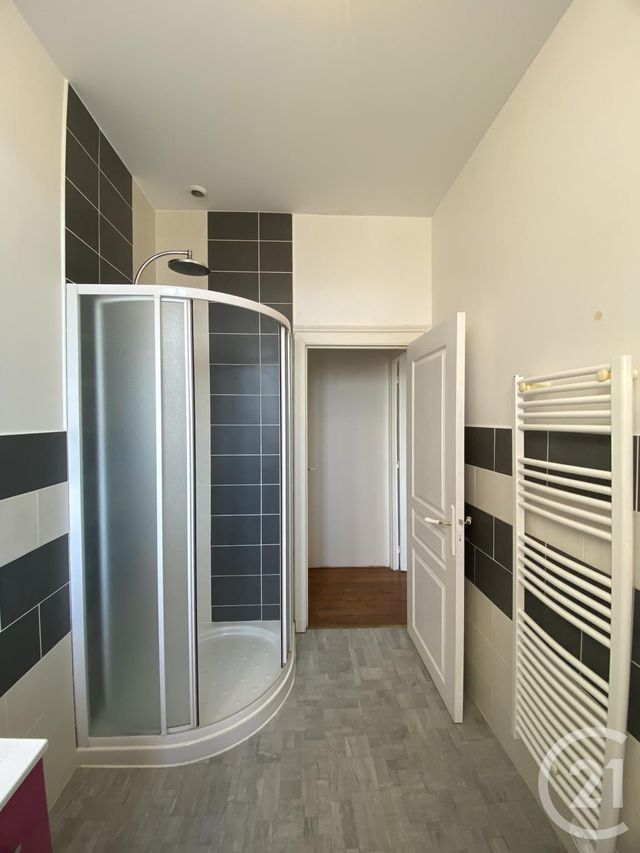 Appartement F2 à louer - 2 pièces - 54 m2 - Moulins - 03 - AUVERGNE