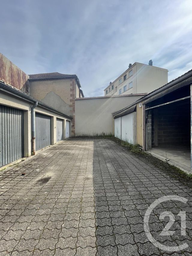 parking - MOULINS - 03