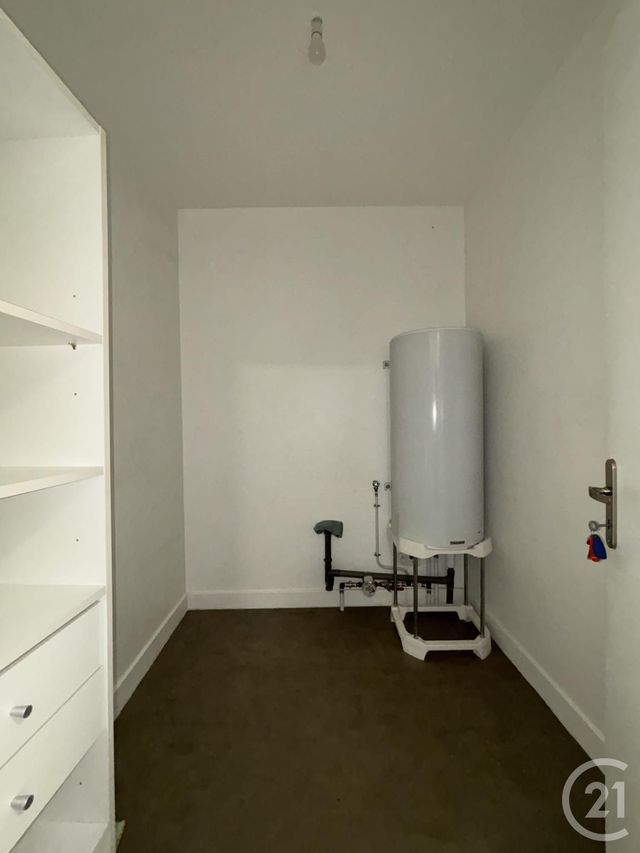 Appartement F2 à louer - 2 pièces - 42,20 m2 - Moulins - 03 - AUVERGNE