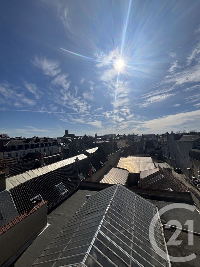Appartement F2 &agrave; louer - 2 pi&egrave;ces - 39,71 m2 - Moulins - 03 - AUVERGNE