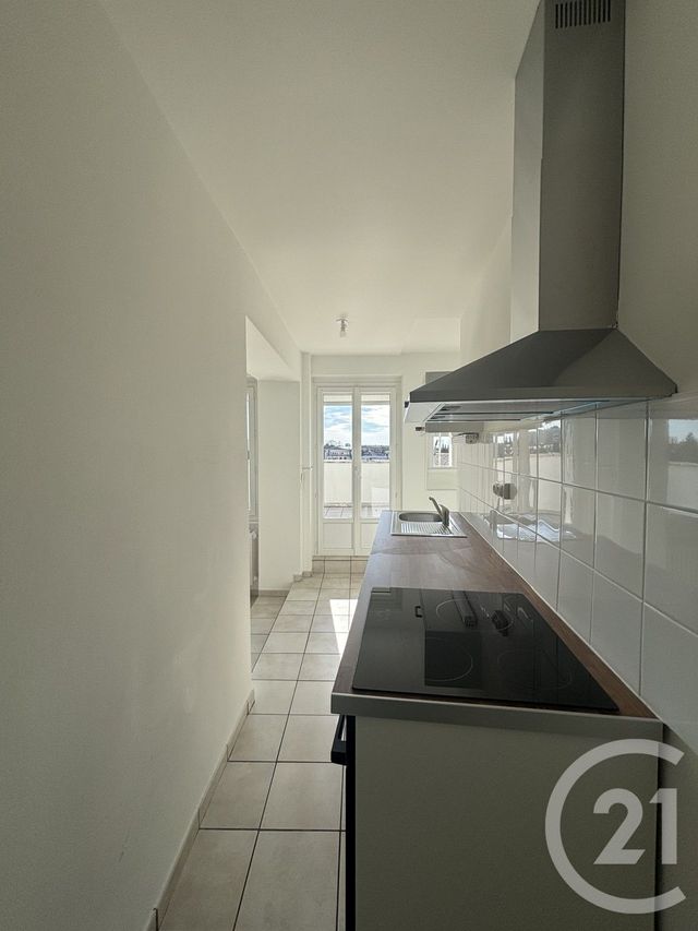 Appartement F2 &agrave; louer - 2 pi&egrave;ces - 39,71 m2 - Moulins - 03 - AUVERGNE
