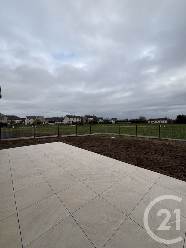 Maison &agrave; louer - 5 pi&egrave;ces - 113,24 m2 - St Pourcain Sur Sioule - 03 - AUVERGNE