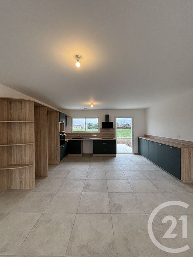 Maison &agrave; louer - 5 pi&egrave;ces - 113,24 m2 - St Pourcain Sur Sioule - 03 - AUVERGNE