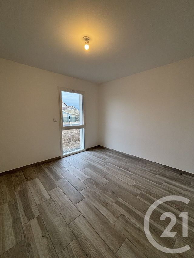 Maison &agrave; louer - 5 pi&egrave;ces - 113,24 m2 - St Pourcain Sur Sioule - 03 - AUVERGNE