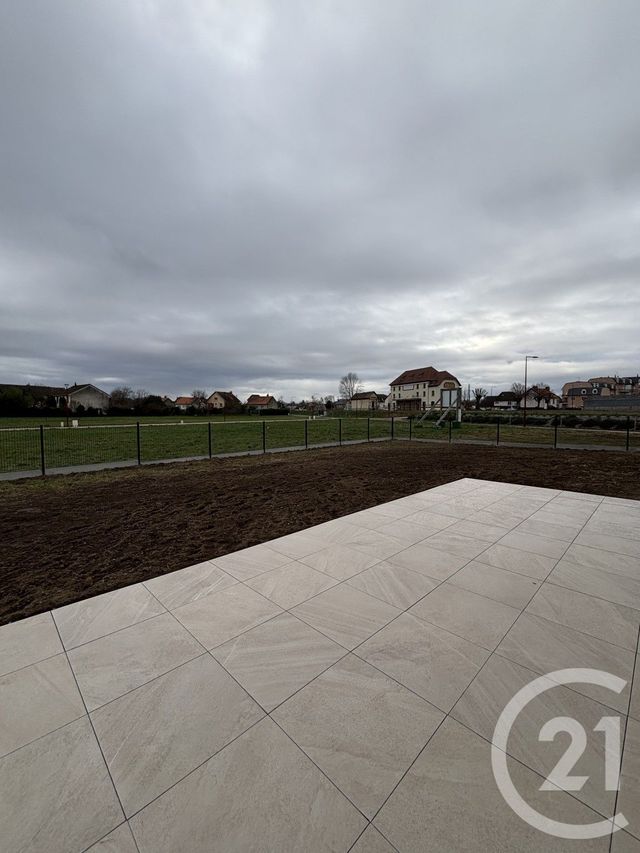 Maison &agrave; louer - 5 pi&egrave;ces - 113,24 m2 - St Pourcain Sur Sioule - 03 - AUVERGNE