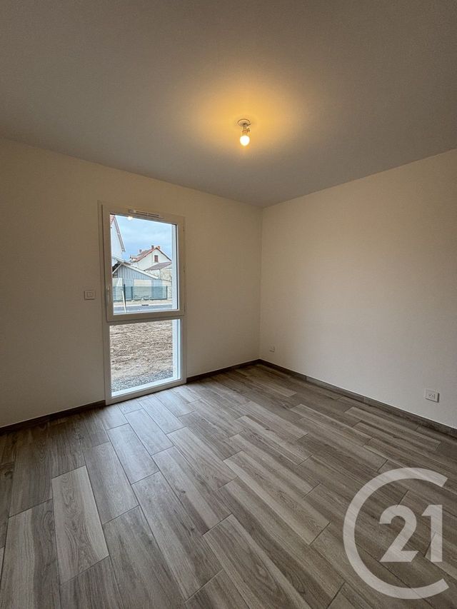 Maison &agrave; louer - 5 pi&egrave;ces - 113,24 m2 - St Pourcain Sur Sioule - 03 - AUVERGNE