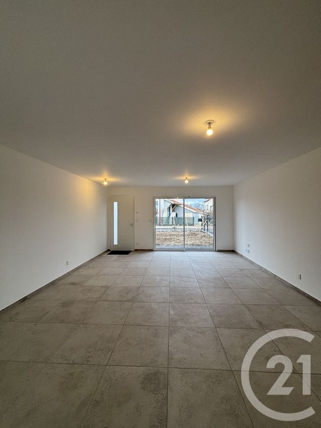 Maison &agrave; louer - 5 pi&egrave;ces - 113,24 m2 - St Pourcain Sur Sioule - 03 - AUVERGNE