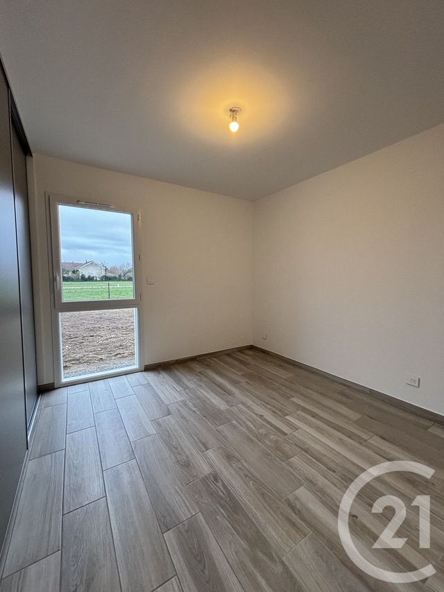 Maison &agrave; louer - 5 pi&egrave;ces - 113,24 m2 - St Pourcain Sur Sioule - 03 - AUVERGNE