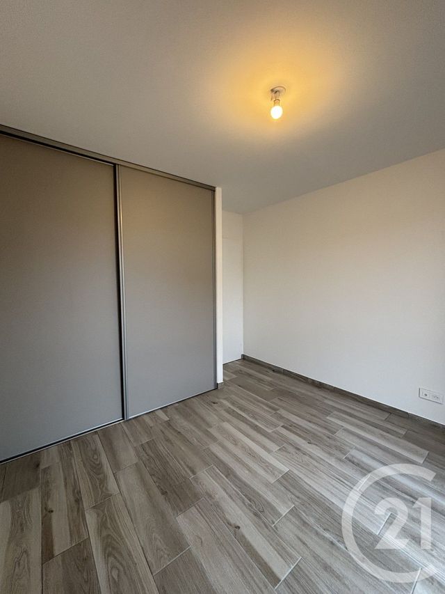 Maison &agrave; louer - 5 pi&egrave;ces - 113,24 m2 - St Pourcain Sur Sioule - 03 - AUVERGNE