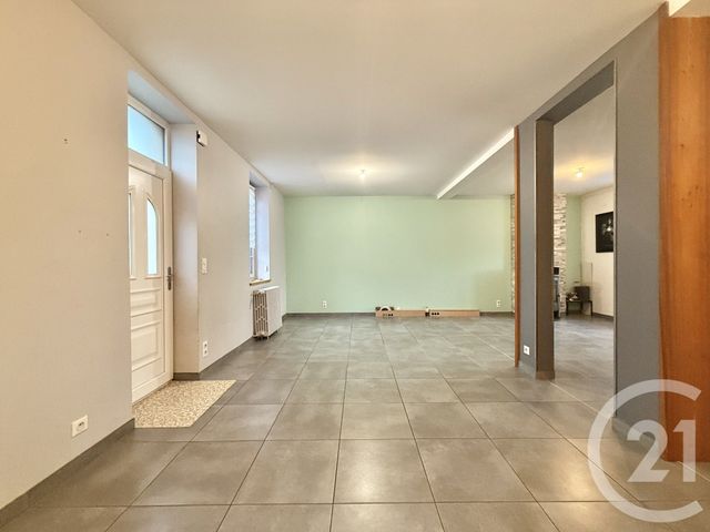 Maison &agrave; louer - 4 pi&egrave;ces - 110 m2 - Yzeure - 03 - AUVERGNE