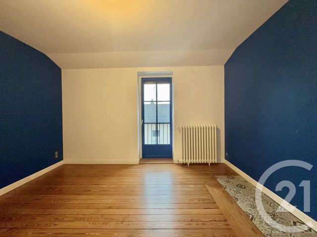 Maison &agrave; louer - 4 pi&egrave;ces - 110 m2 - Yzeure - 03 - AUVERGNE