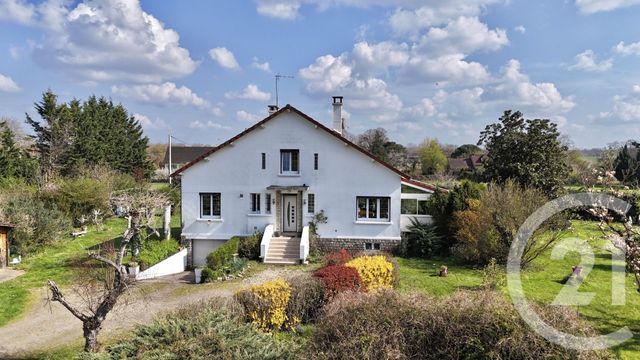 Maison &agrave; vendre - 8 pi&egrave;ces - 164,90 m2 - Neuvy - 03 - AUVERGNE