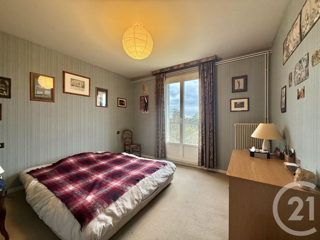 Appartement F5 &agrave; vendre - 5 pi&egrave;ces - 110 m2 - Moulins - 03 - AUVERGNE