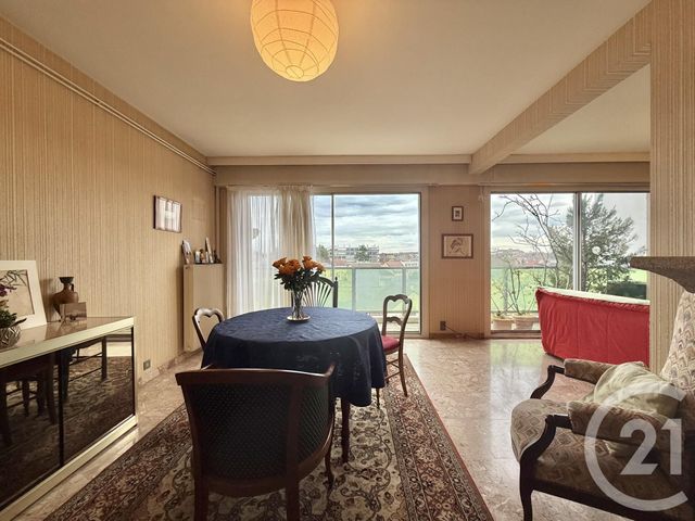 Appartement F5 &agrave; vendre - 5 pi&egrave;ces - 110 m2 - Moulins - 03 - AUVERGNE