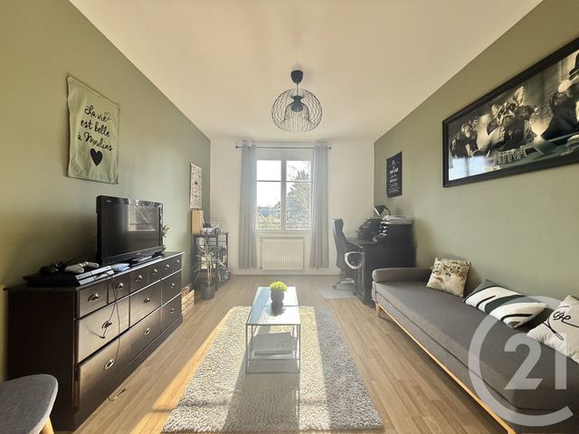 Appartement &agrave; vendre - 4 pi&egrave;ces - 100 m2 - Moulins - 03 - AUVERGNE