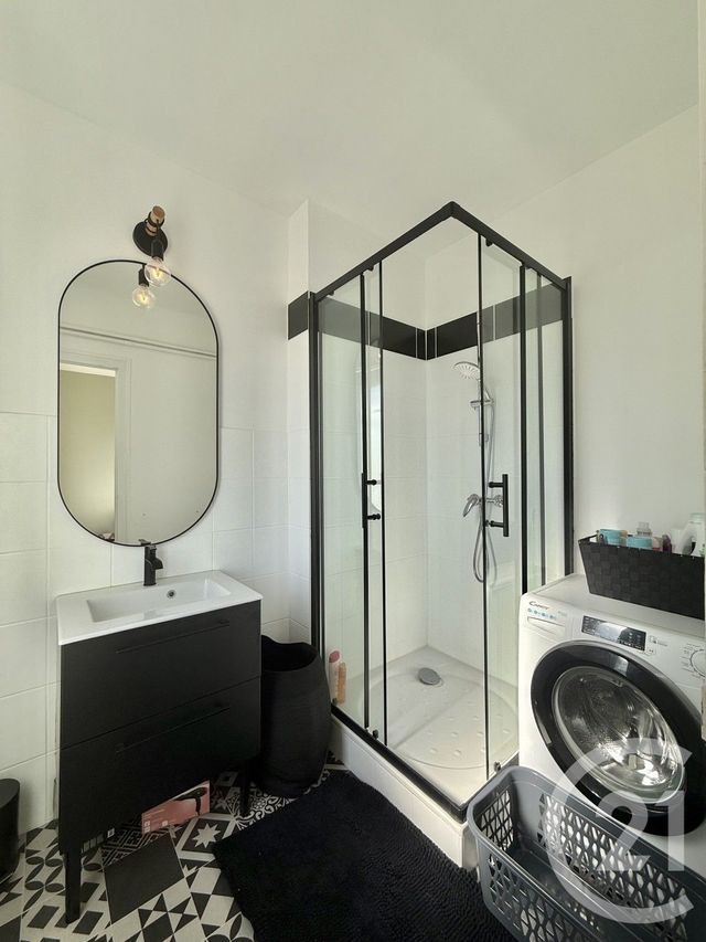 Appartement &agrave; vendre - 4 pi&egrave;ces - 100 m2 - Moulins - 03 - AUVERGNE