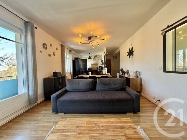 Appartement &agrave; vendre - 4 pi&egrave;ces - 100 m2 - Moulins - 03 - AUVERGNE