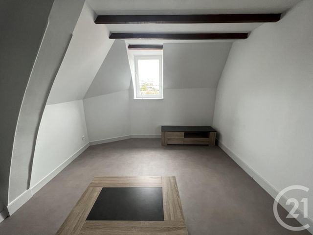 Appartement F2 &agrave; louer - 2 pi&egrave;ces - 40,63 m2 - Moulins - 03 - AUVERGNE