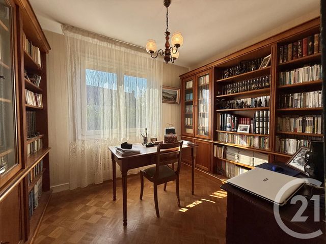 Maison &agrave; vendre - 6 pi&egrave;ces - 135 m2 - Yzeure - 03 - AUVERGNE