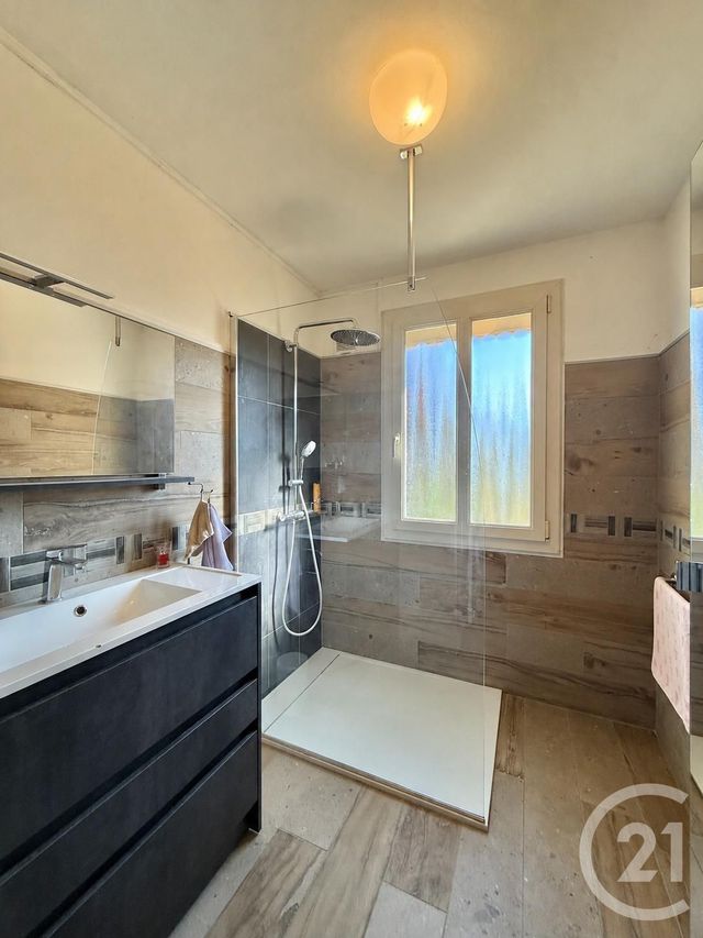 Maison &agrave; vendre - 6 pi&egrave;ces - 135 m2 - Yzeure - 03 - AUVERGNE