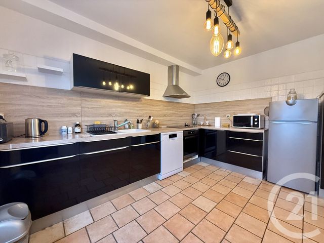 Maison &agrave; louer - 7 pi&egrave;ces - 201,60 m2 - Toulon Sur Allier - 03 - AUVERGNE