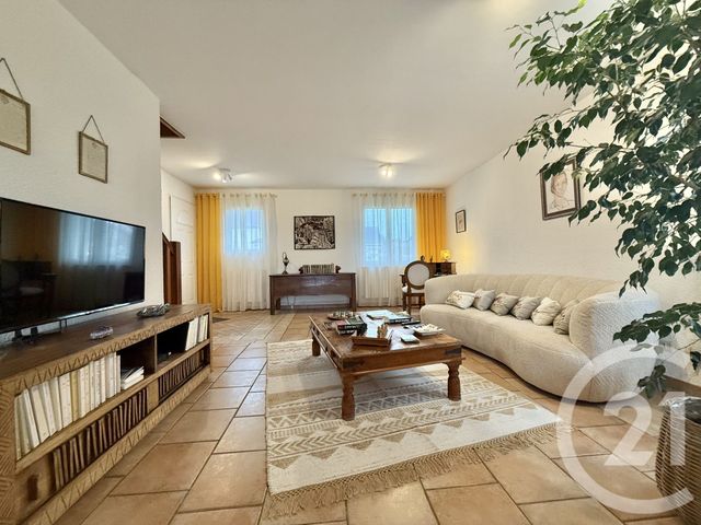 Maison &agrave; louer - 7 pi&egrave;ces - 201,60 m2 - Toulon Sur Allier - 03 - AUVERGNE