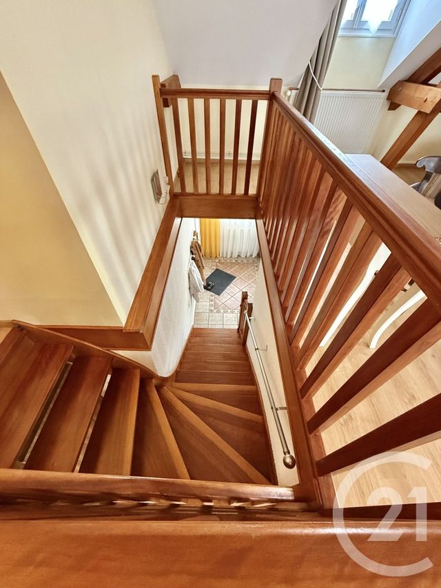 Maison &agrave; louer - 7 pi&egrave;ces - 201,60 m2 - Toulon Sur Allier - 03 - AUVERGNE