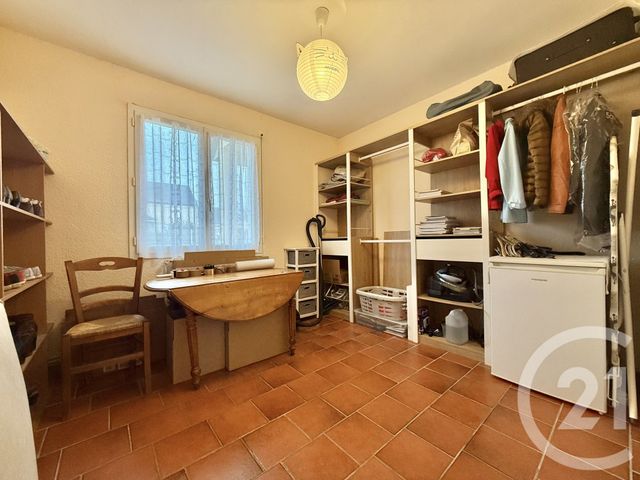 Maison &agrave; louer - 7 pi&egrave;ces - 201,60 m2 - Toulon Sur Allier - 03 - AUVERGNE