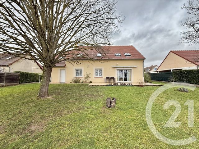 Maison &agrave; louer - 7 pi&egrave;ces - 201,60 m2 - Toulon Sur Allier - 03 - AUVERGNE