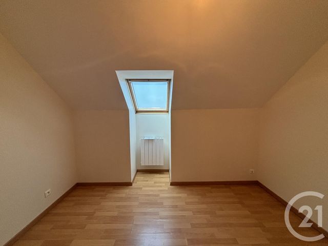 Maison &agrave; louer - 6 pi&egrave;ces - 129,89 m2 - Trevol - 03 - AUVERGNE