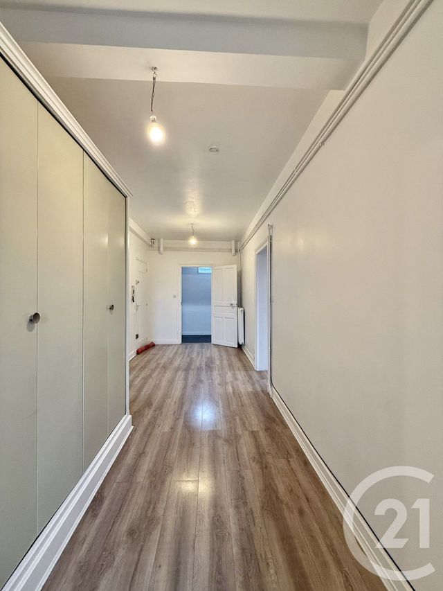 Appartement T3 &agrave; vendre - 3 pi&egrave;ces - 81,71 m2 - Yzeure - 03 - AUVERGNE