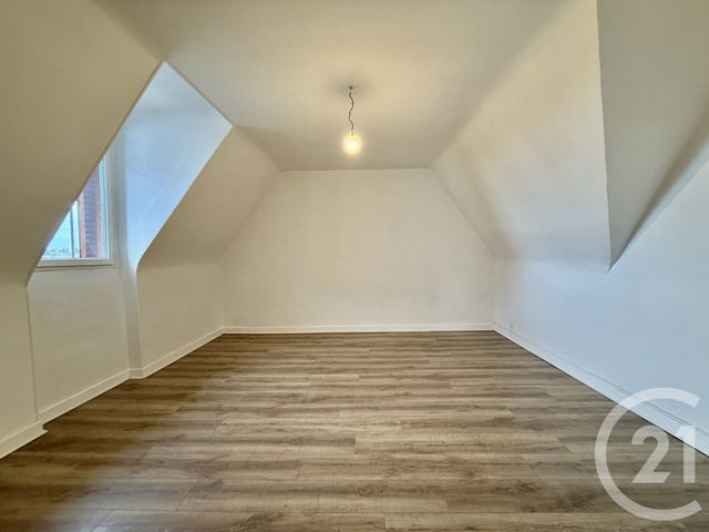 Appartement T3 &agrave; vendre - 3 pi&egrave;ces - 81,71 m2 - Yzeure - 03 - AUVERGNE