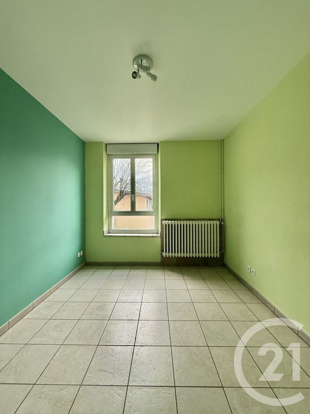 Appartement F4 &agrave; louer - 4 pi&egrave;ces - 119,51 m2 - Moulins - 03 - AUVERGNE