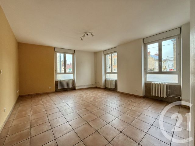 Appartement F4 &agrave; louer - 4 pi&egrave;ces - 119,51 m2 - Moulins - 03 - AUVERGNE