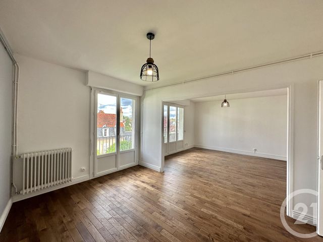 Appartement F3 &agrave; louer - 3 pi&egrave;ces - 88,10 m2 - Moulins - 03 - AUVERGNE