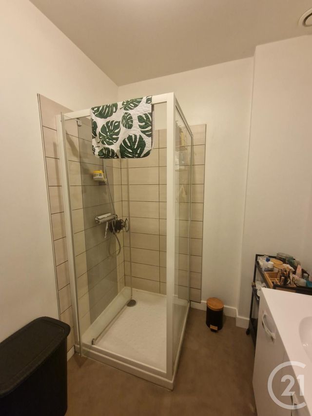 Appartement F1 &agrave; louer - 1 pi&egrave;ce - 21,19 m2 - Moulins - 03 - AUVERGNE