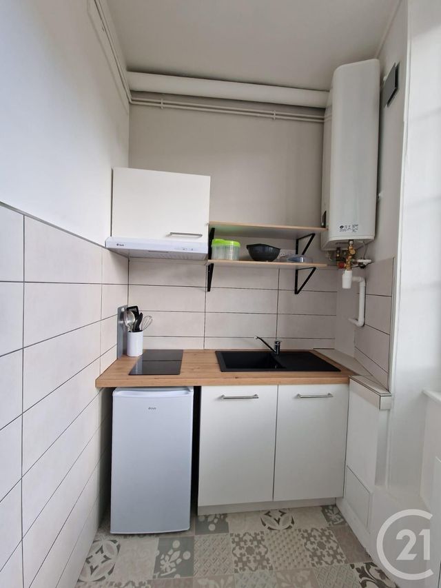 Appartement F1 &agrave; louer - 1 pi&egrave;ce - 21,50 m2 - Moulins - 03 - AUVERGNE
