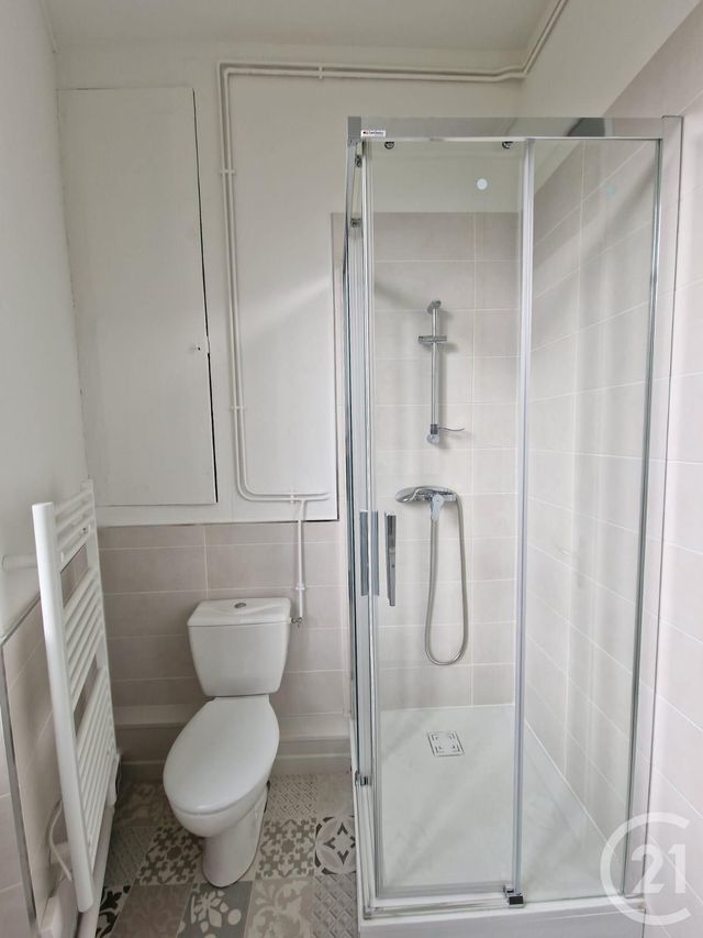 Appartement F1 &agrave; louer - 1 pi&egrave;ce - 21,50 m2 - Moulins - 03 - AUVERGNE