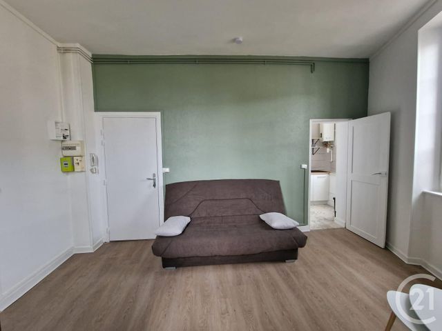 Appartement F1 &agrave; louer - 1 pi&egrave;ce - 21,50 m2 - Moulins - 03 - AUVERGNE