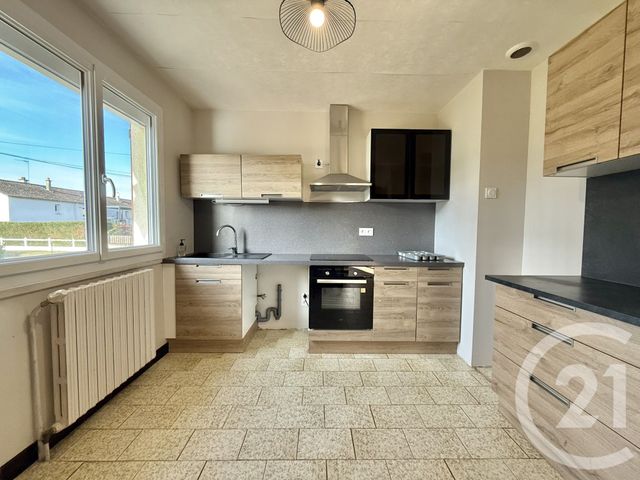 Maison &agrave; louer - 4 pi&egrave;ces - 96,75 m2 - Yzeure - 03 - AUVERGNE