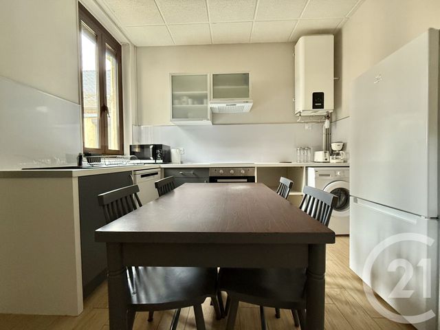 Appartement F2 &agrave; louer - 2 pi&egrave;ces - 44,95 m2 - Moulins - 03 - AUVERGNE