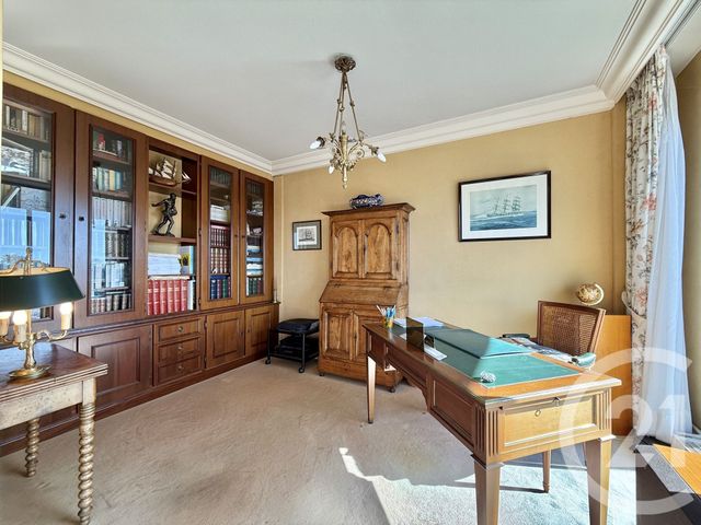 Appartement F5 &agrave; vendre - 5 pi&egrave;ces - 113,86 m2 - Moulins - 03 - AUVERGNE