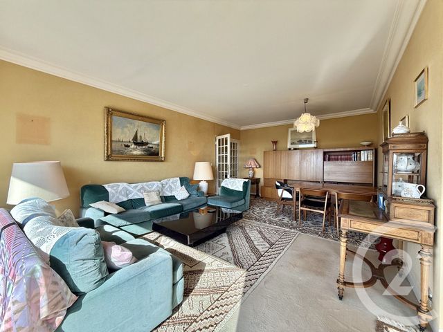 Appartement F5 &agrave; vendre - 5 pi&egrave;ces - 113,86 m2 - Moulins - 03 - AUVERGNE