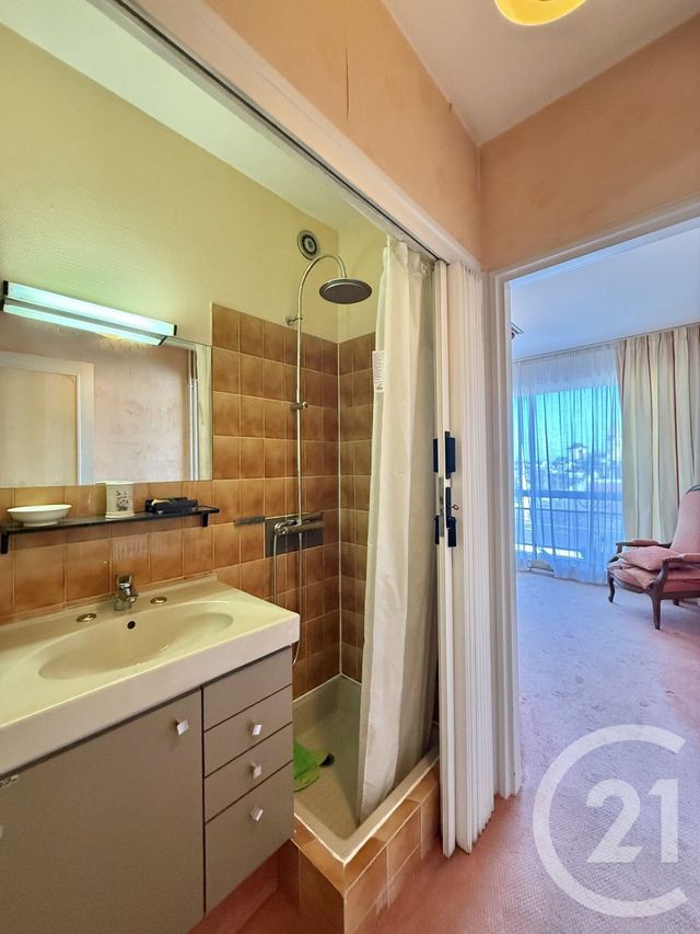 Appartement F5 &agrave; vendre - 5 pi&egrave;ces - 113,86 m2 - Moulins - 03 - AUVERGNE