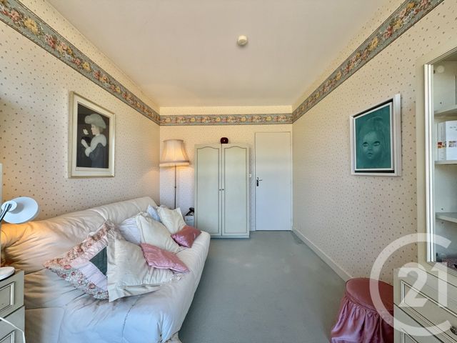 Appartement F5 &agrave; vendre - 5 pi&egrave;ces - 113,86 m2 - Moulins - 03 - AUVERGNE