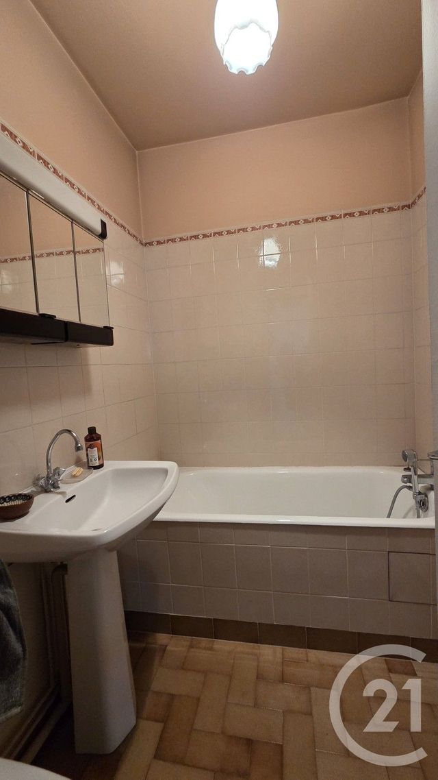 Appartement F1 &agrave; vendre - 1 pi&egrave;ce - 34,66 m2 - Moulins - 03 - AUVERGNE