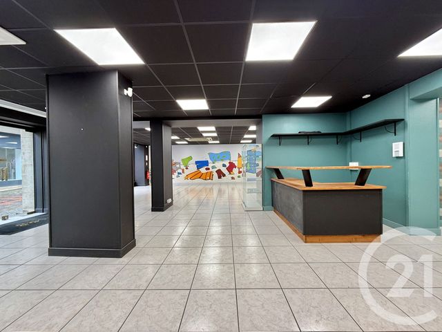 Local commercial à louer - 209.0 m2 - 03 - Allier